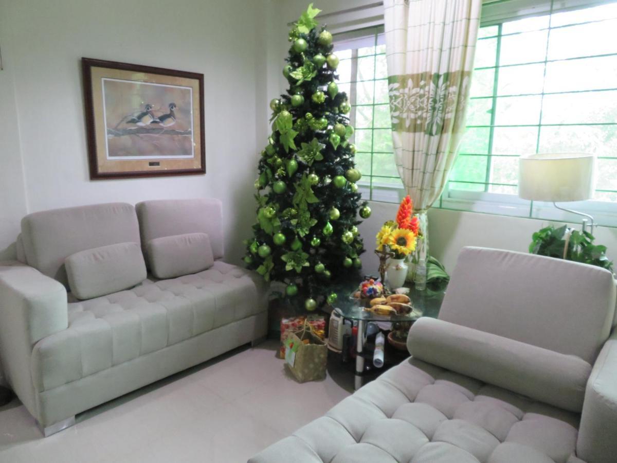 All Care Bed And Breakfast Tagaytay City Exterior photo